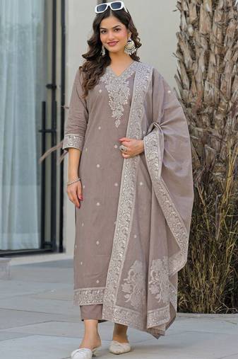 Women Ethnic Motifs Embroidered Regular Thread Work Kurta with Trousers & With Dupatta