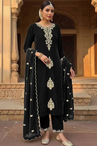 Women Ethnic Motifs Embroidered Regular Thread Work Velvet Kurta with Trousers & With Dupatta