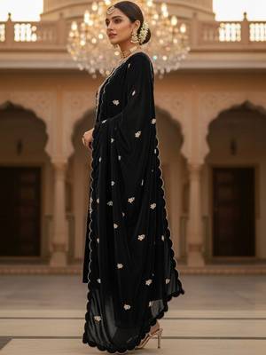 Women Ethnic Motifs Embroidered Regular Thread Work Velvet Kurta with Trousers & With Dupatta 6