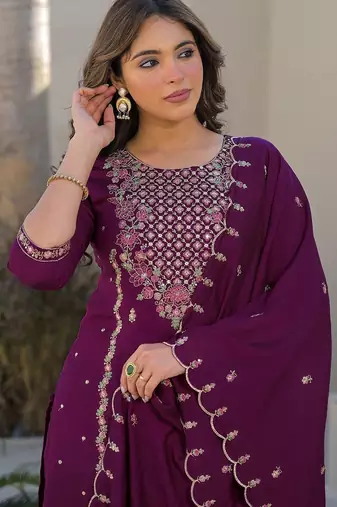Women Ethnic Motifs Embroidered Regular Thread Work Kurta with Trousers & With Dupatta