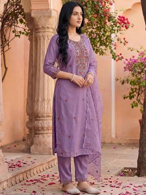 Women Ethnic Motifs Embroidered Regular Thread Work Kurta with Trousers & With Dupatta 6