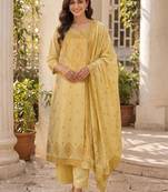 Women Ethnic Motifs Embroidered Regular Thread Work Pure Cotton Kurta with Trousers & With Dupatta