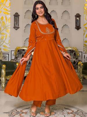 Women Ethnic Motifs Embroidered Empire Thread Work Kurta with Trousers & With Dupatta 7