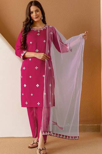 Women Embroidered Regular Thread Work Kurta with Trousers & With Dupatta