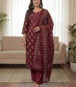 Women Ethnic Motifs Printed Regular Kurta with Trousers & With Dupatta