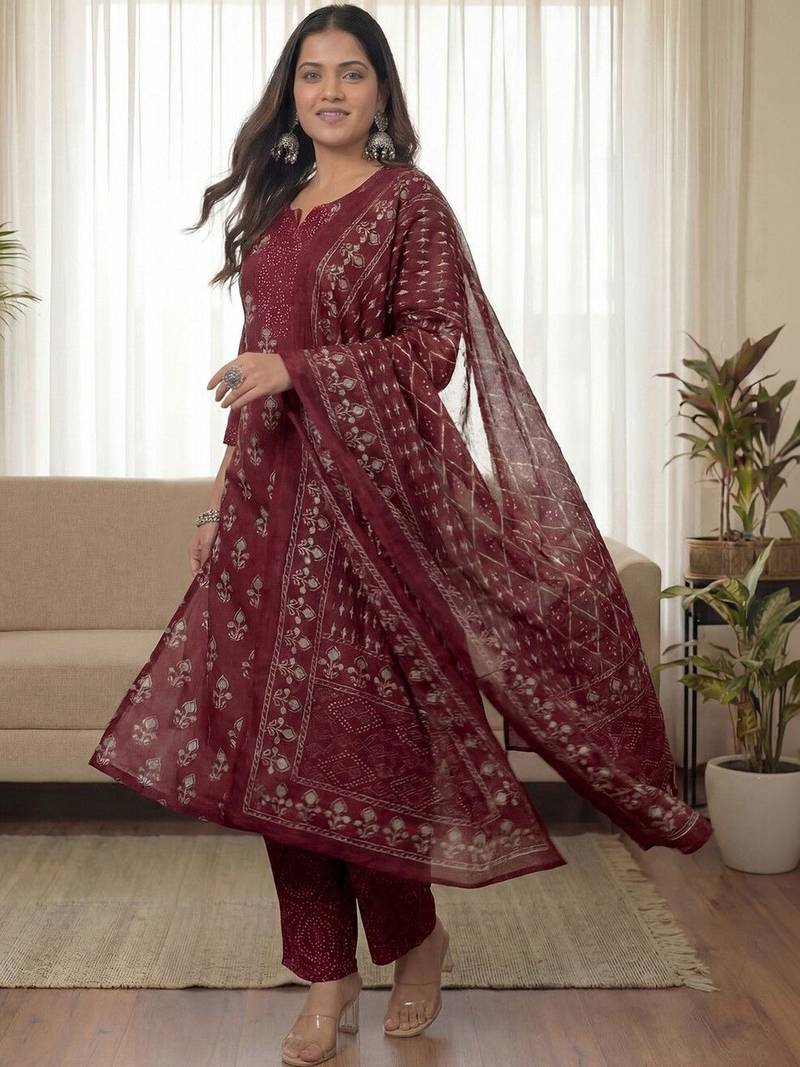 Women Ethnic Motifs Printed Regular Kurta with Trousers & With Dupatta