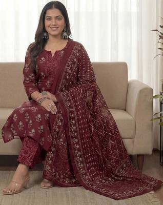 Women Ethnic Motifs Printed Regular Kurta with Trousers & With Dupatta 5