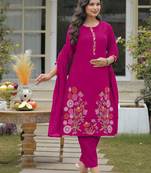 Women Floral Embroidered Regular Thread Work Kurta with Trousers & With Dupatta