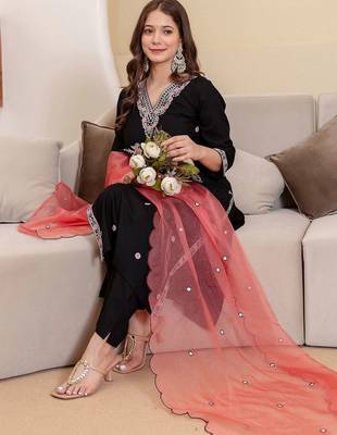 Women Ethnic Motifs Embroidered Kurta with Trousers & With Dupatta 4
