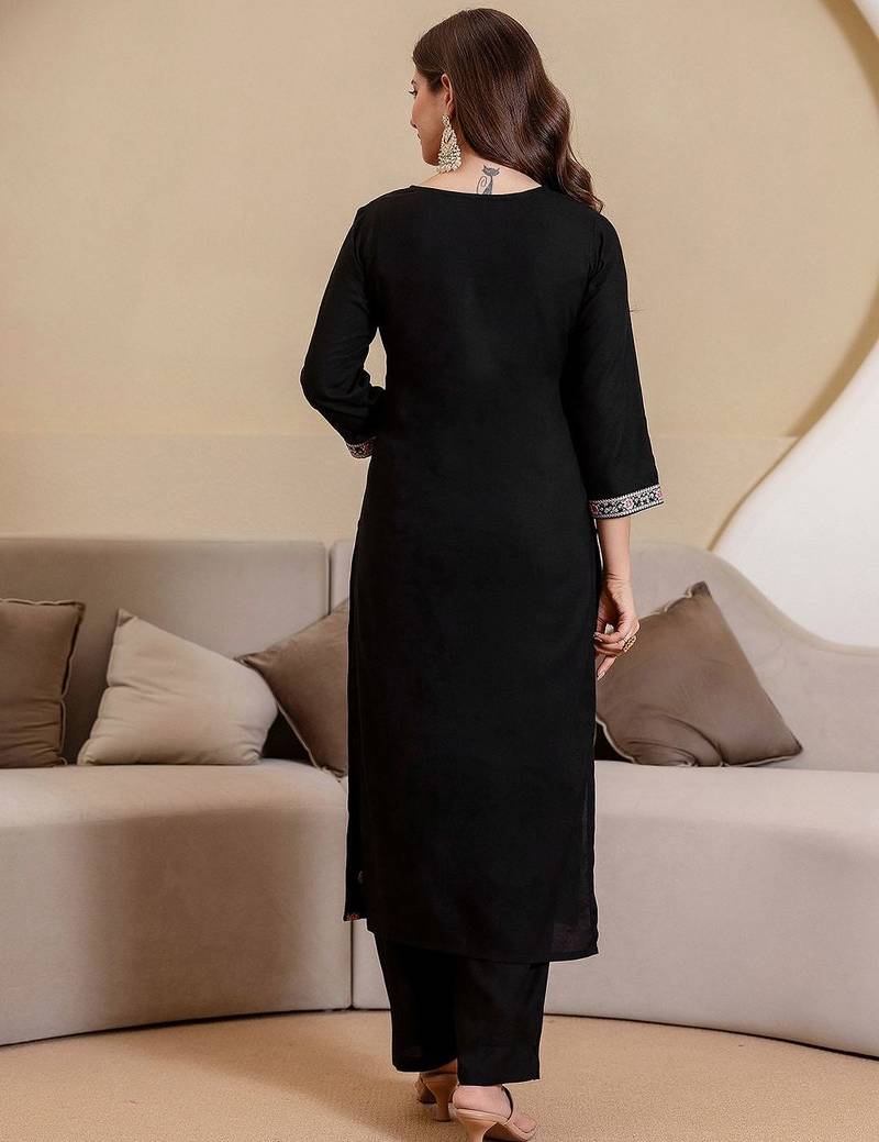 Women Ethnic Motifs Embroidered Kurta with Trousers & With Dupatta