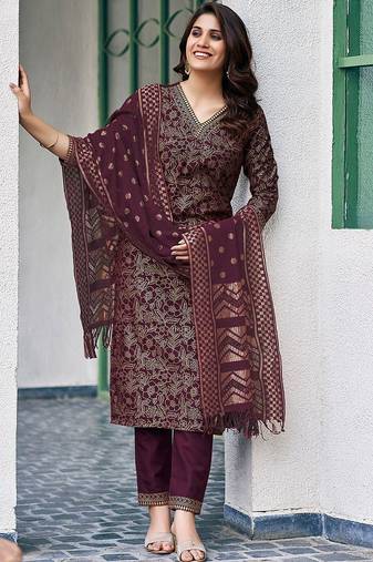 Women Floral Printed Kurta with Trousers & Dupatta