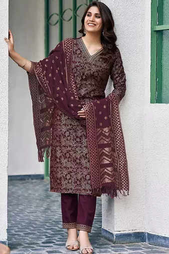 Women Floral Printed Kurta with Trousers & Dupatta