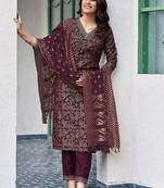 Women Floral Printed Kurta with Trousers & Dupatta