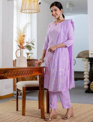 Women Floral Embroidered Kurta with Trousers & Dupatta 4