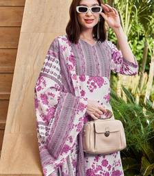 Women Floral Printed Regular Kurta with Trousers & Dupatta