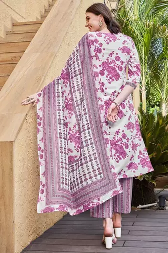 women floral printed regular kurta with trousers & dupatta