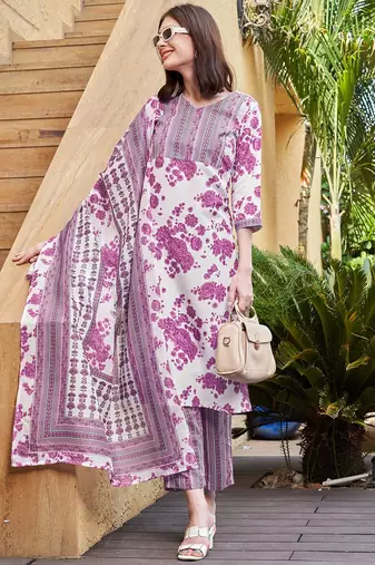 women floral printed regular kurta with trousers & dupatta