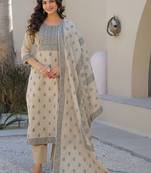 Women Ethnic Motifs Printed Regular Kurta with Trousers & With Dupatta
