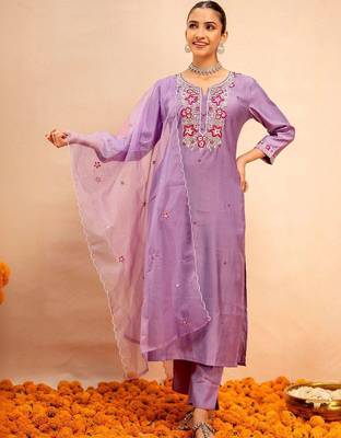 Women Ethnic Motifs Embroidered Regular Thread Work Kurta with Trousers & With Dupatta 7