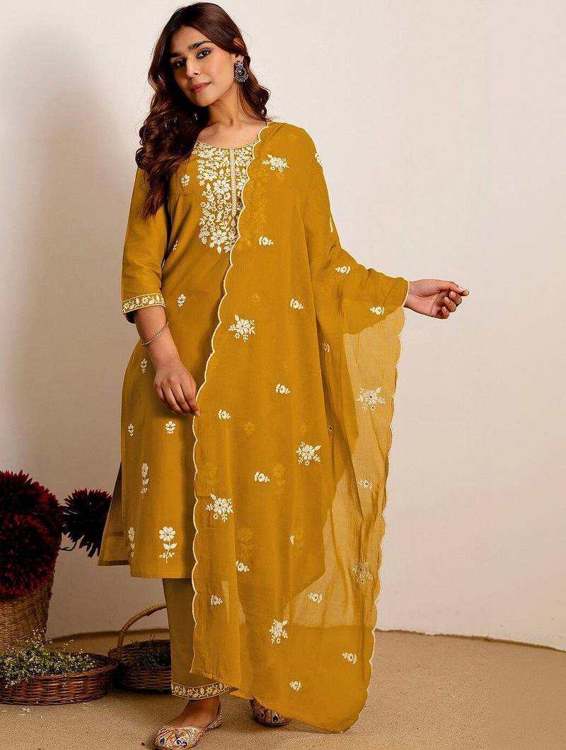 Women Ethnic Motifs Embroidered Regular Thread Work Kurta with Trousers & With Dupatta