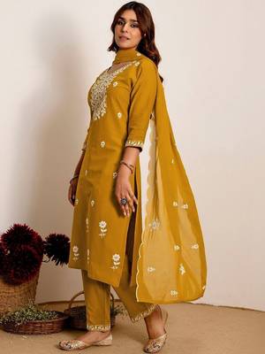 Women Ethnic Motifs Embroidered Regular Thread Work Kurta with Trousers & With Dupatta 7