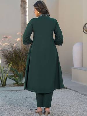 Women Ethnic Motifs Embroidered Regular Thread Work Kurta with Trousers & With Dupatta 3