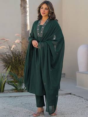 Women Ethnic Motifs Embroidered Regular Thread Work Kurta with Trousers & With Dupatta 7