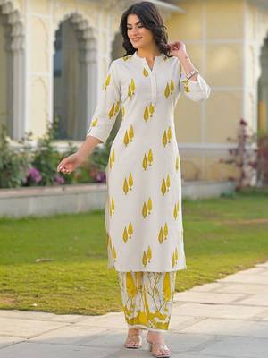 Printed Off White Cotton Blend Co Ords for Women 1