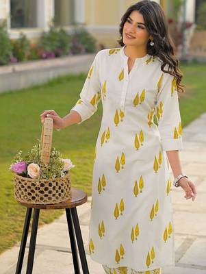 Printed Off White Cotton Blend Co Ords for Women 2