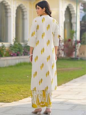 Printed Off White Cotton Blend Co Ords for Women 3