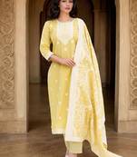 Floral Woven Design Straight Kurta With Trousers & Dupatta