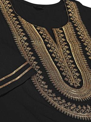 Floral Yoke Design Sequinned Kurta With Trousers & Dupatta 5