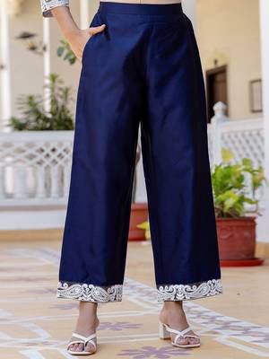 Women Floral Embroidered Kurta with Palazzo & Dupatta 7