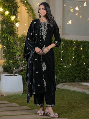Women Ethnic Motifs Embroidered Regular Thread Work Velvet Kurta with Trousers & With Dupatta 1