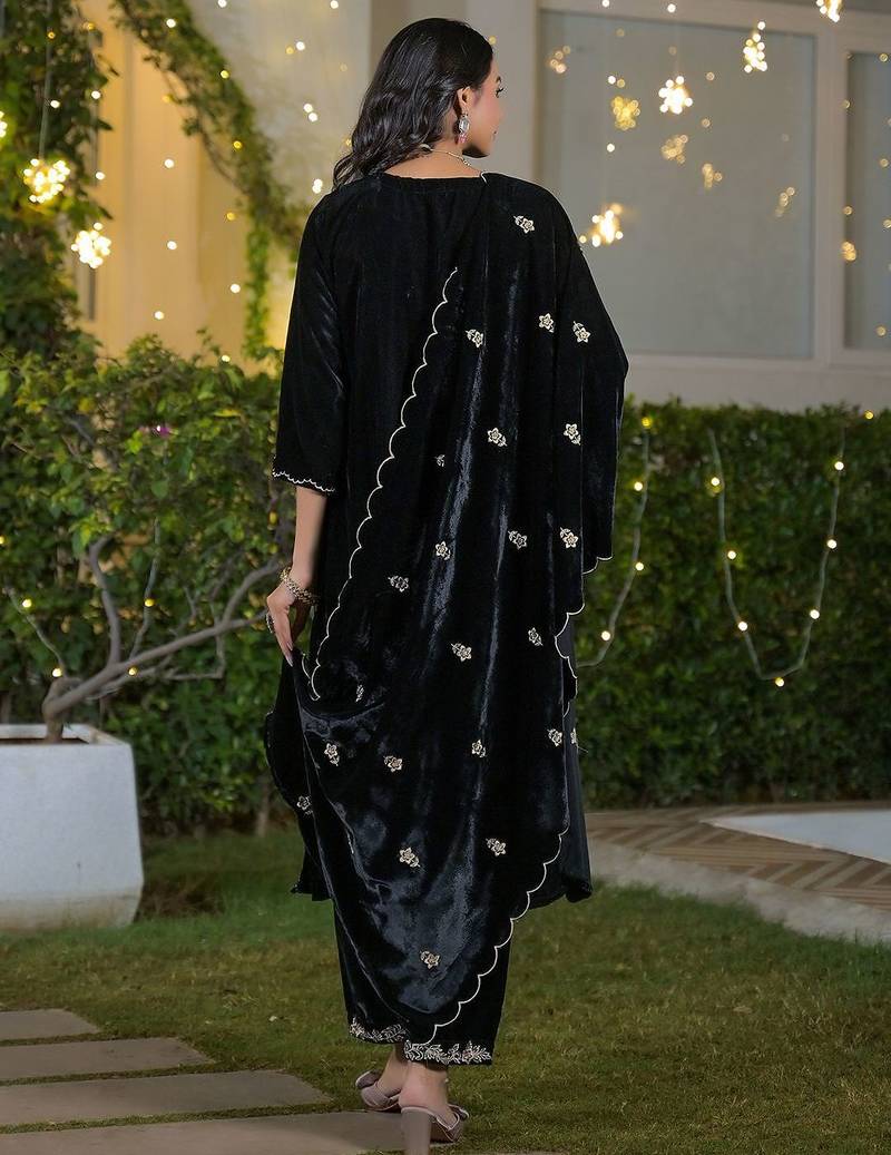 Women Ethnic Motifs Embroidered Regular Thread Work Velvet Kurta with Trousers & With Dupatta
