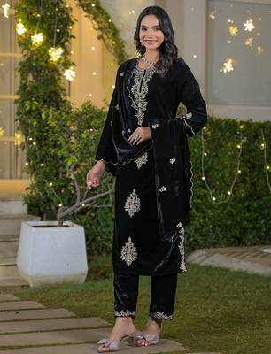 Women Ethnic Motifs Embroidered Regular Thread Work Velvet Kurta with Trousers & With Dupatta 4