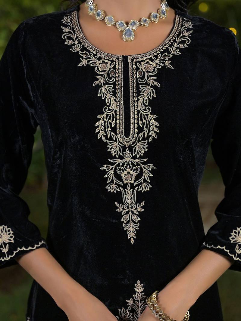 Women Ethnic Motifs Embroidered Regular Thread Work Velvet Kurta with Trousers & With Dupatta