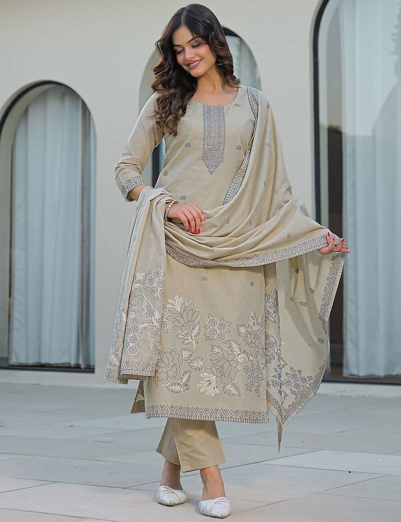 Women Ethnic Motifs Embroidered Regular Thread Work Kurta with Trousers & With Dupatta