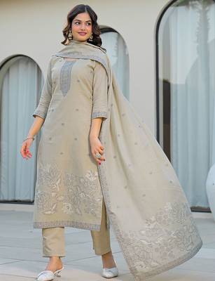 Women Ethnic Motifs Embroidered Regular Thread Work Kurta with Trousers & With Dupatta 4