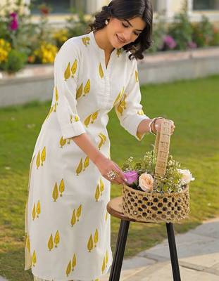 Printed Off White Cotton Blend Co Ords for Women 2
