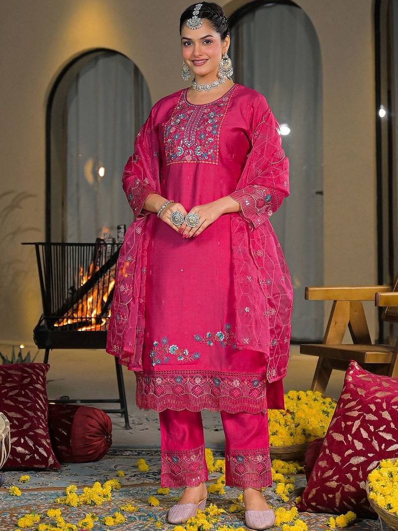 Women Ethnic Motifs Embroidered Regular Thread Work Silk Chiffon Kurta with Trousers & With Dupatta
