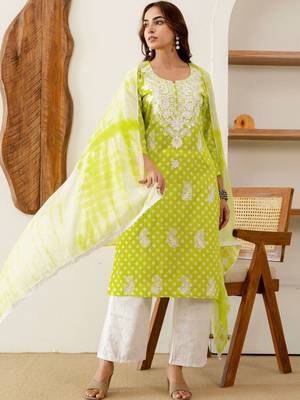 Women Embroidered Regular Chikankari Kurta with Palazzos & With Dupatta 3