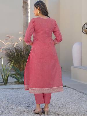 Women Ethnic Motifs Embroidered Regular Thread Work Kurta with Trousers & With Dupatta 3