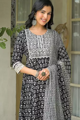 women ethnic motifs embroidered anarkali kurta with trousers & dupatta