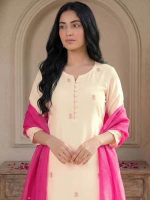 Women Ethnic Motifs Embroidered Regular Thread Work Kurta with Trousers & With Dupatta 2