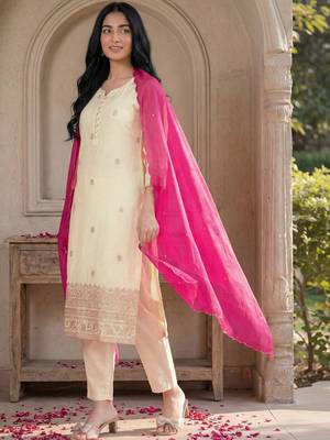 Women Ethnic Motifs Embroidered Regular Thread Work Kurta with Trousers & With Dupatta 7