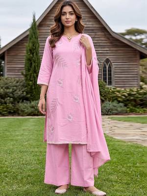 Women Floral Embroidered Regular Thread Work Pure Cotton Kurta with Palazzos & With Dupatta 1