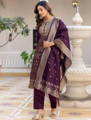 Floral Woven Design Round Neck Sequinned Straight Kurta With Trousers & Dupatta 5