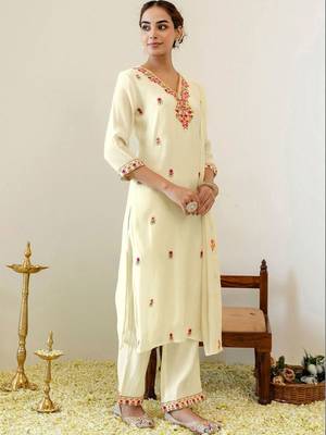 Women Floral Regular Thread Work Pure Cotton Kurta with Palazzos & With Dupatta 6