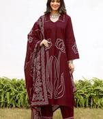 Women Bandhani Printed Regular Kurta with Trousers & With Dupatta